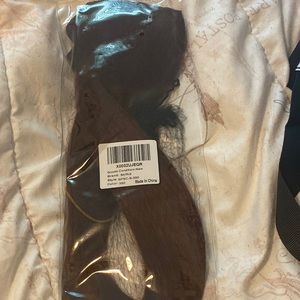 Hair stylist selling hair extensions red/brown Clip in hair extensions 💇🏻‍♀️🍫